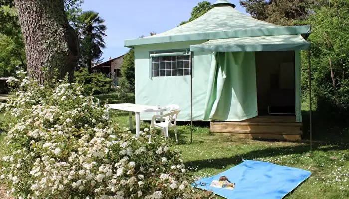 Camping Le Domaine du Castex.