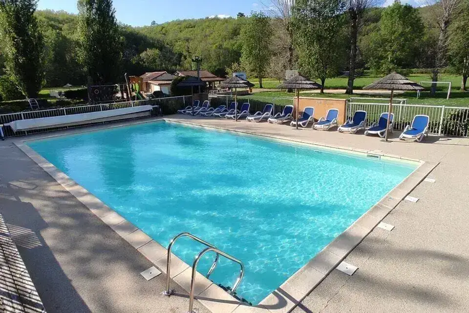 Camping Le Douzou