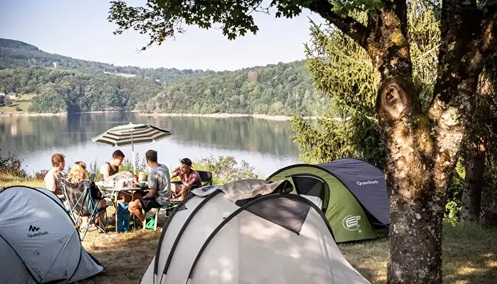 Camping Le Lac De La Siauve - Huttopia.