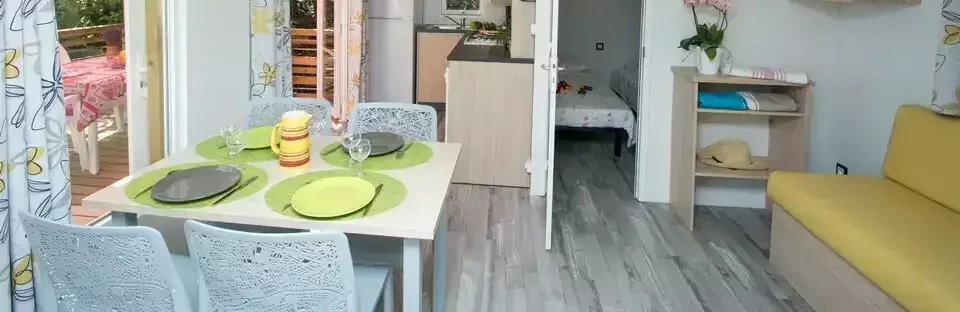 Interieur accommodatie Camping Le Luberon