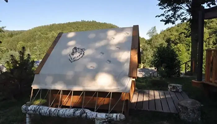 Camping Le Mas Des Sédariès.