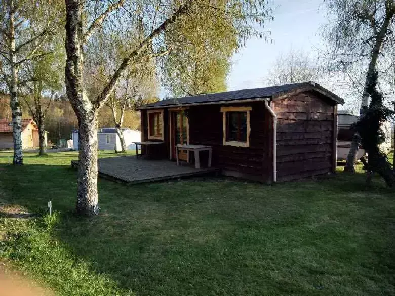 Chalet-Bungalow-Huisje Camping Le Montbartoux