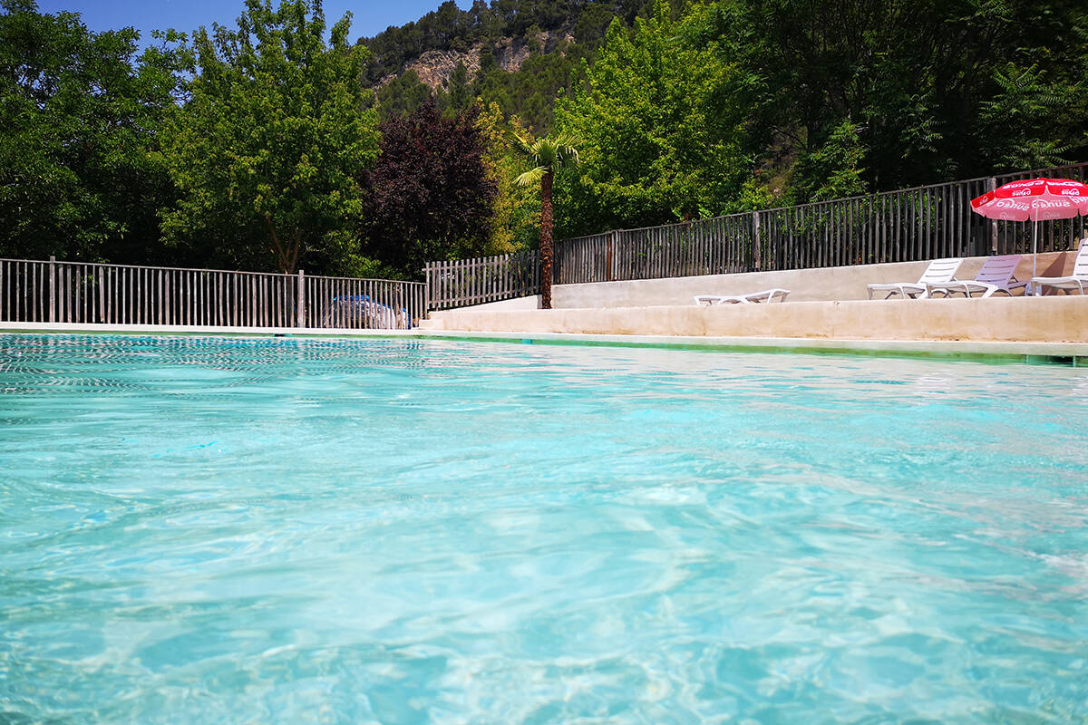 Camping Le Moulin De Cost in BuislesBaronnies, Frankrijk (2024