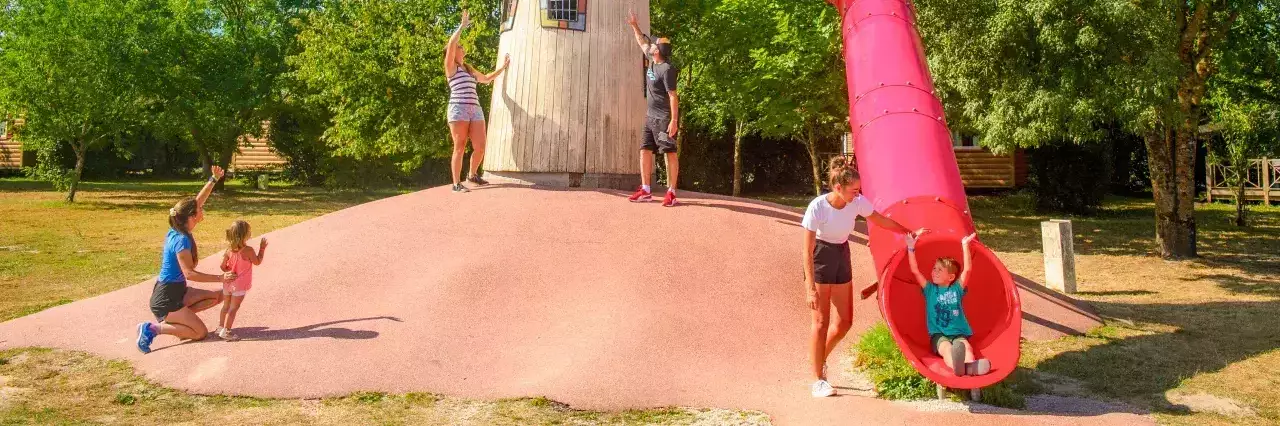 Playground Camping Le Paradis De Bazas - Capfun