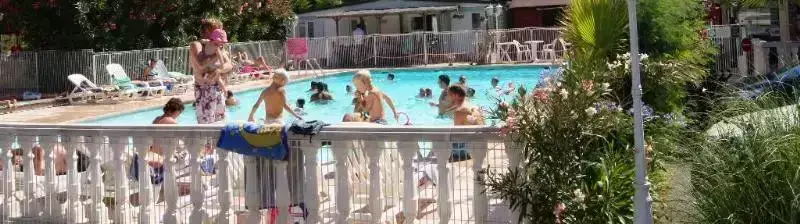 Schwimmbad Camping Le Parc Des Monges