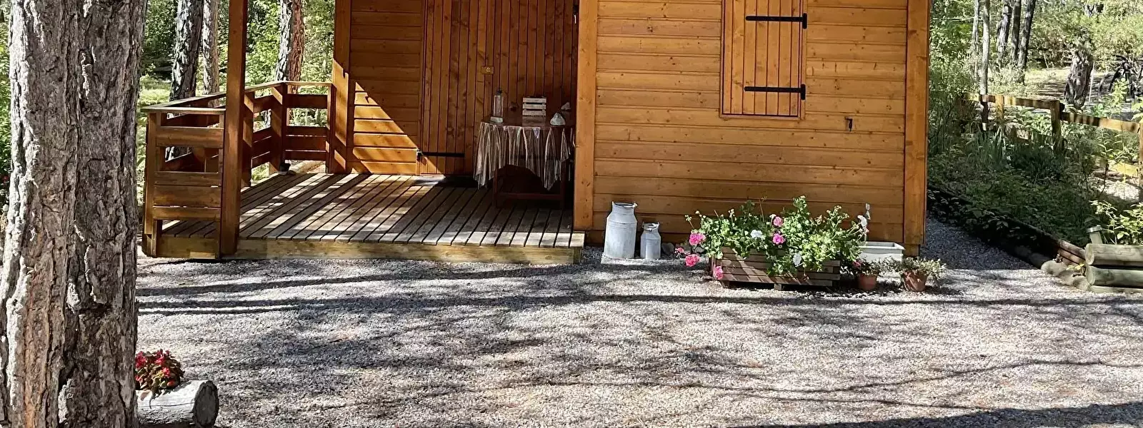 Cabin Camping Le Parc des Sérigons