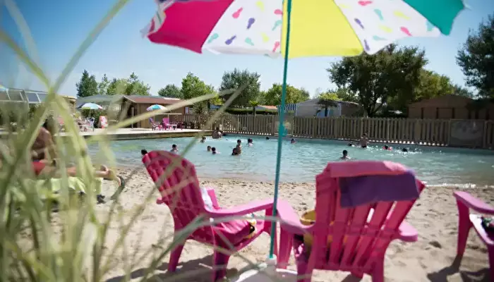 Camping Le Petit Paris - Flower.