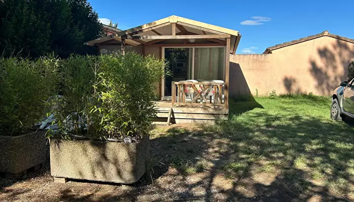 Camping Le Pilon d'Agel.