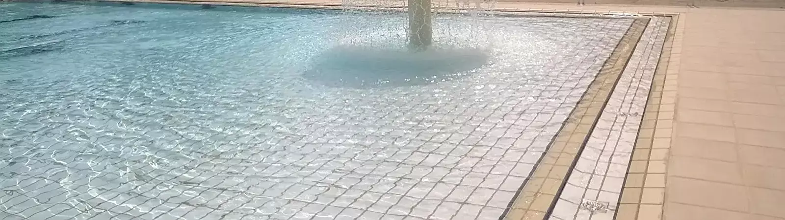 Piscina Camping Le Plein Air Neuvicois