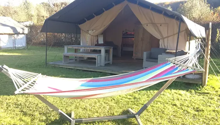 Camping Le Pont De Mazerat.