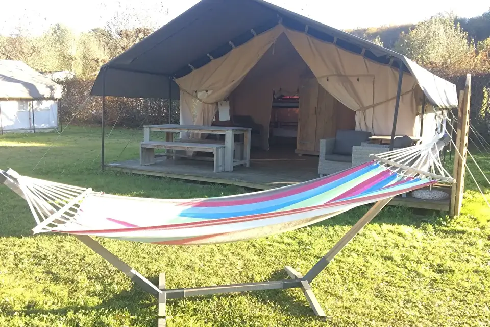 Camping Le Pont De Mazerat