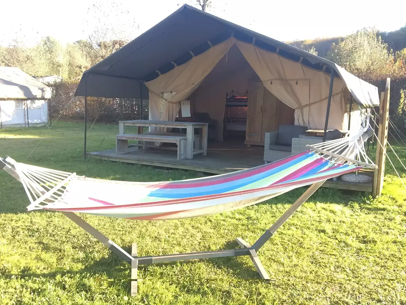 Tent Camping Le Pont De Mazerat