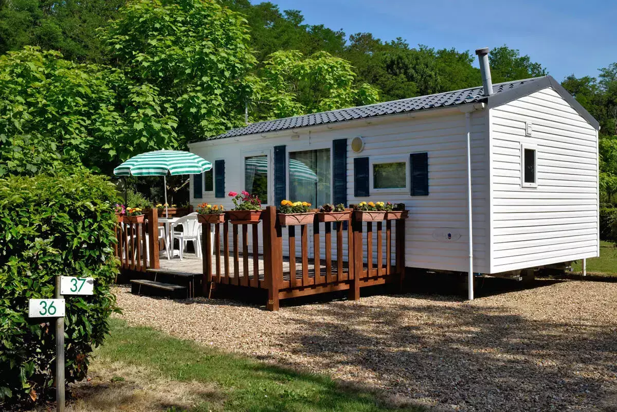 Mobilheim Camping Le Val Joyeux - Onlycamp