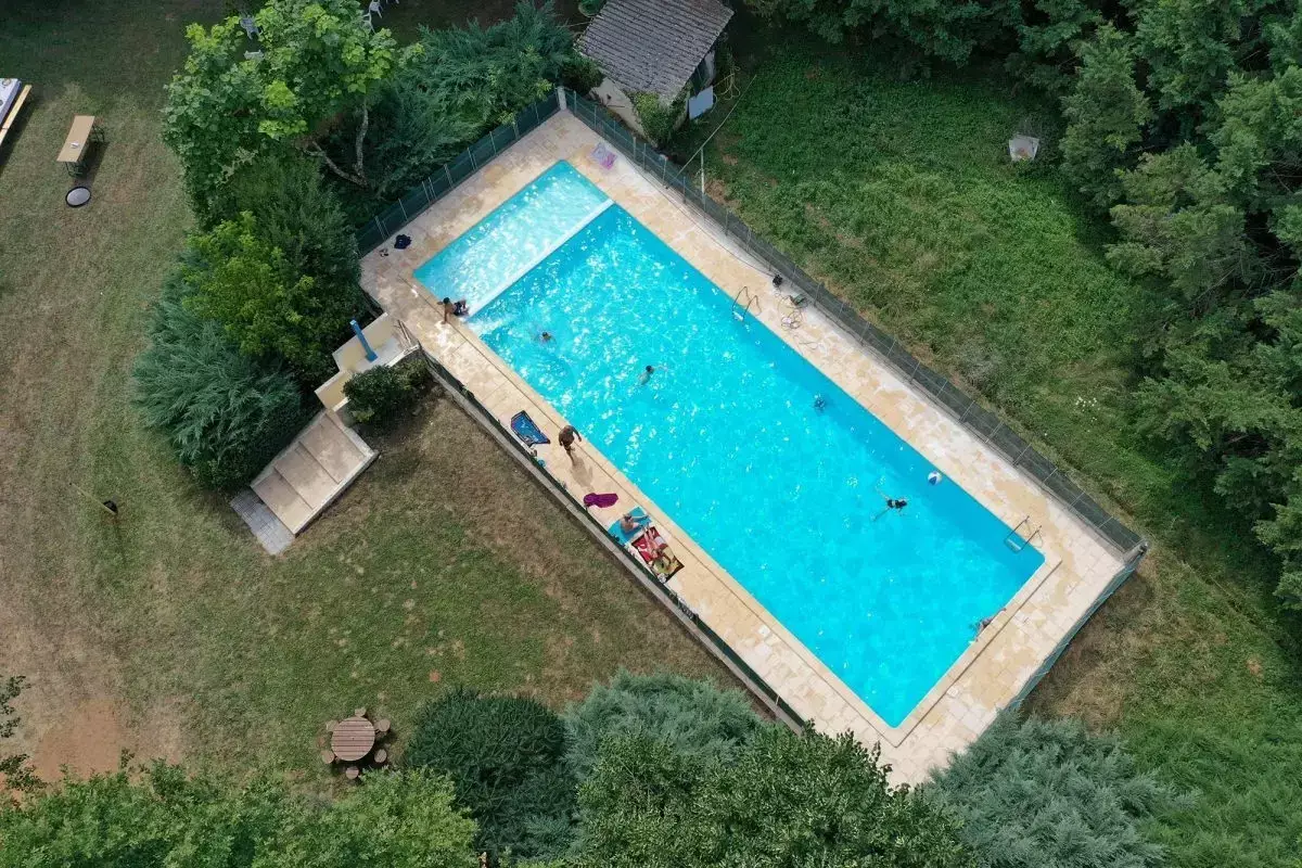Piscina Camping Le Valenty