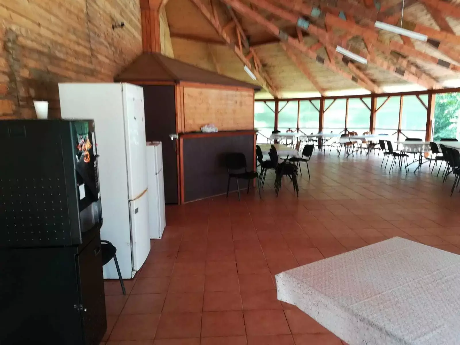 Cafe-Bar-Restaurant Camping Leon