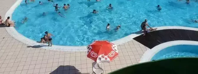 Svømmepøl Camping Les Berges du Gers