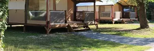 Hytte-Bungalow Camping Les Bords Du Loing