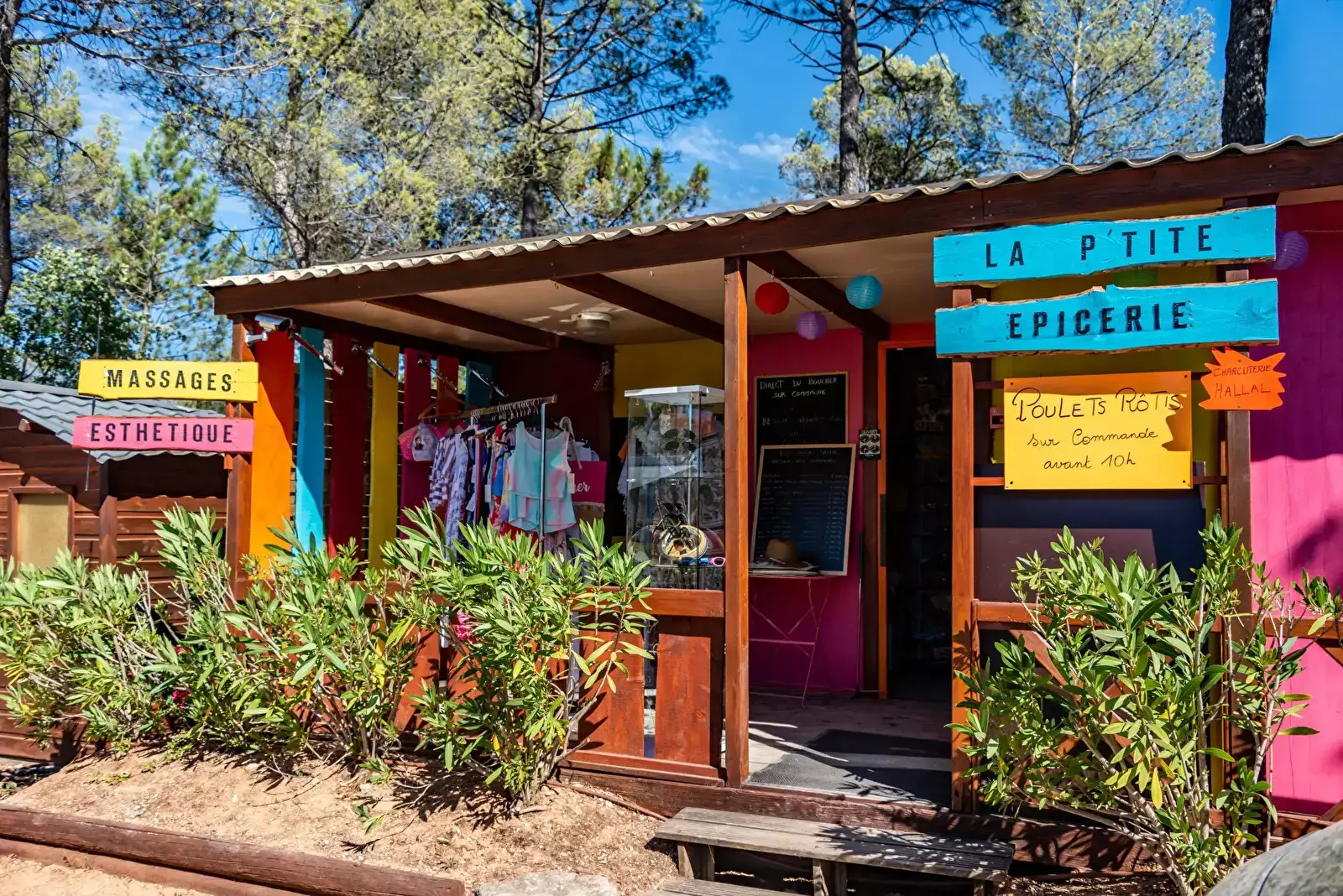 Winkel-Supermarkt-Shop Camping Les Cadenières