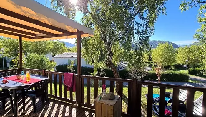 Camping Les Calquières.