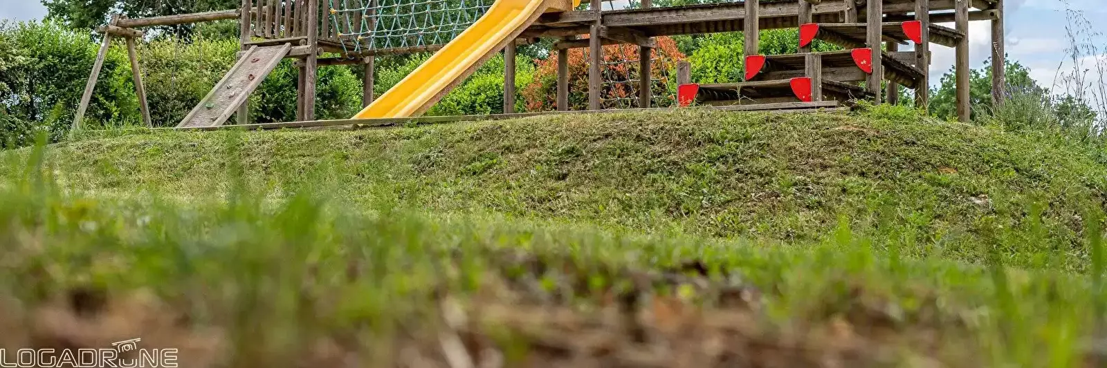 Parco giochi Camping Les Chalets de Dordogne