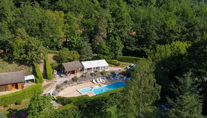 Camping Les Chalets de la Gazonne.