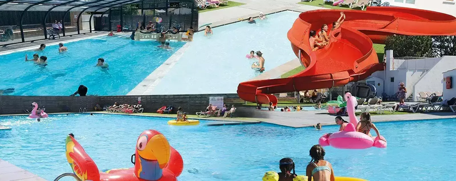 Piscina Camping Les Chênes Verts