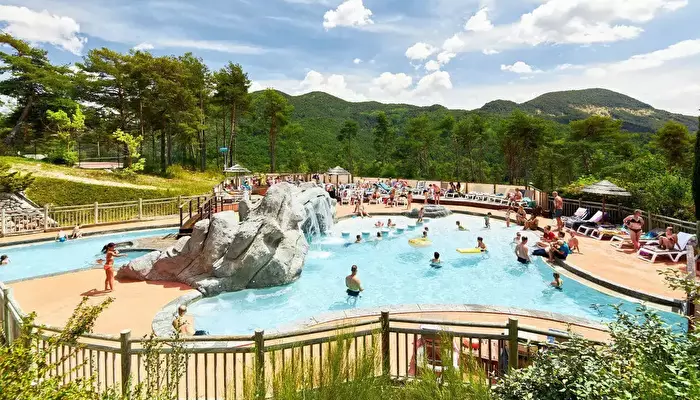 Camping Les Collines De Castellane - Rcn.