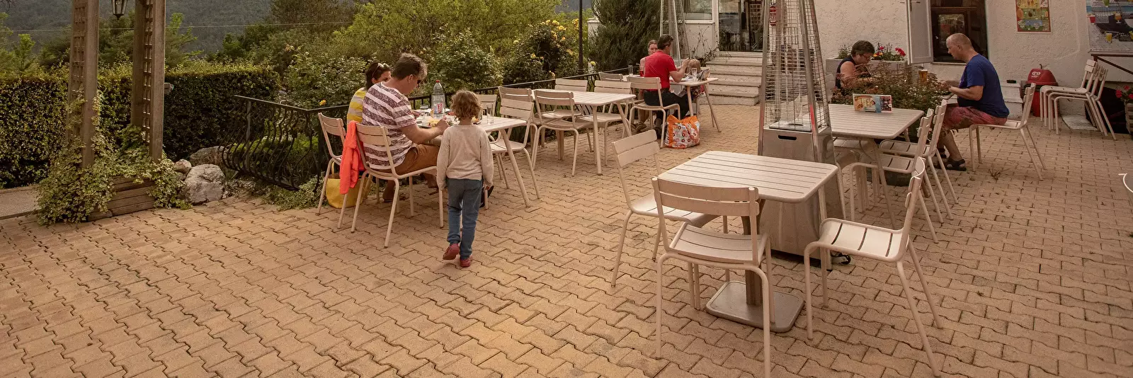 Camping Les Collines De Castellane - Rcn