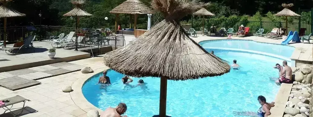 Piscina Camping Les Cruses