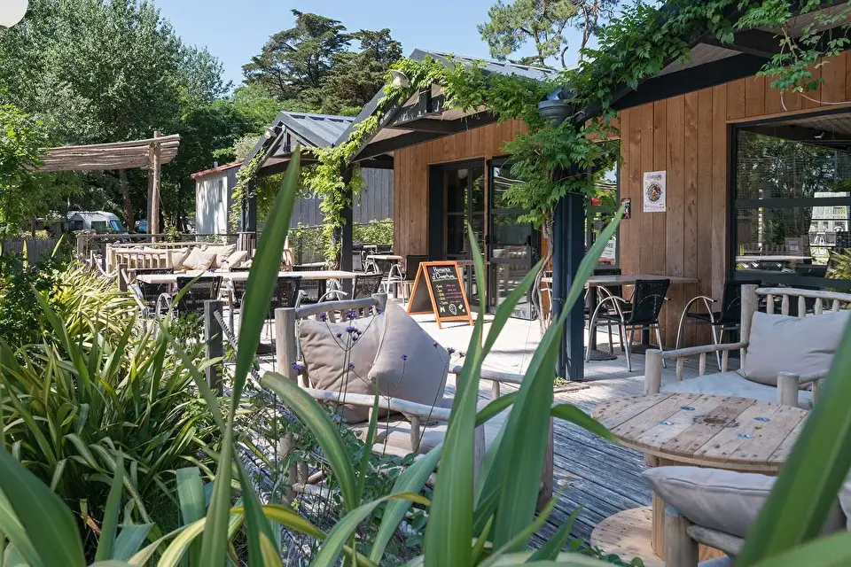 Camping les Cyprès