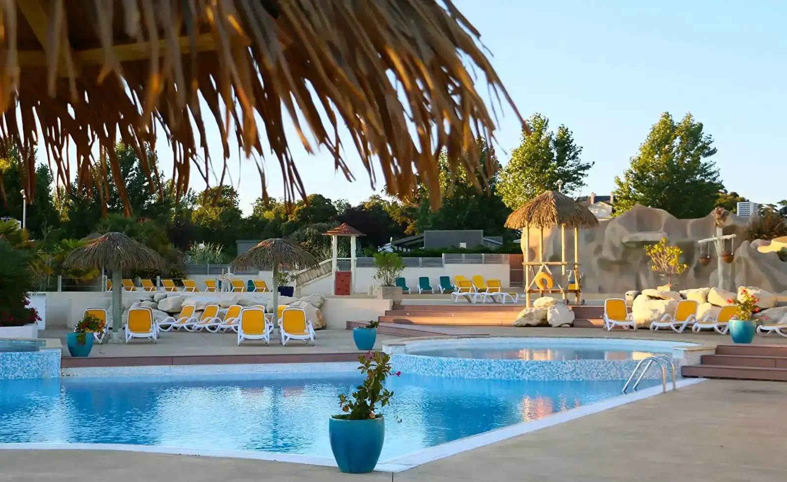 Zwembad Camping Les Ecureuils - Chadotel