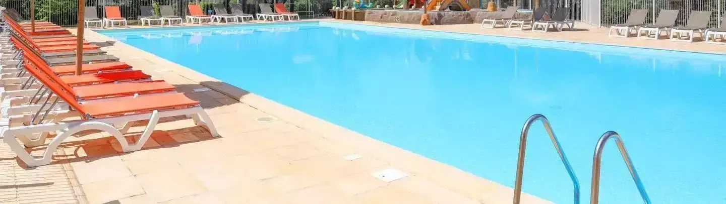 Piscina Camping Les Embruns d'Oléron - Airotel