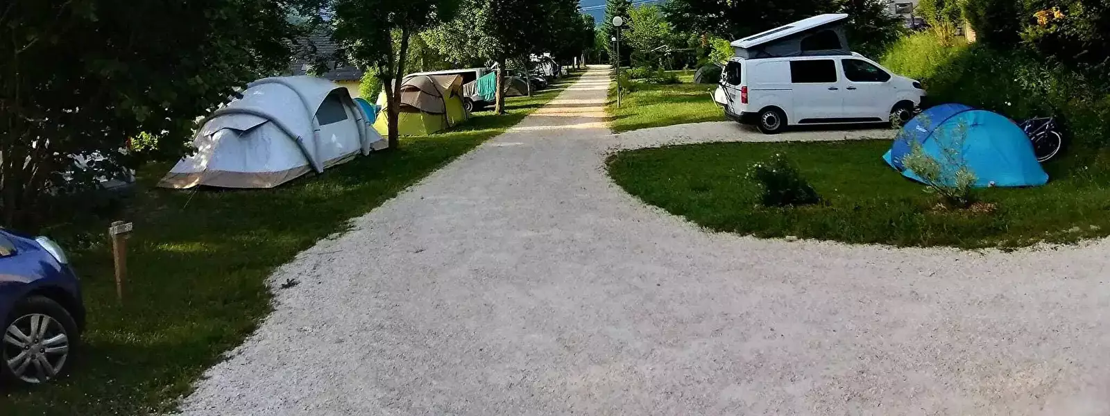 Piazzola Camping Les Eymes