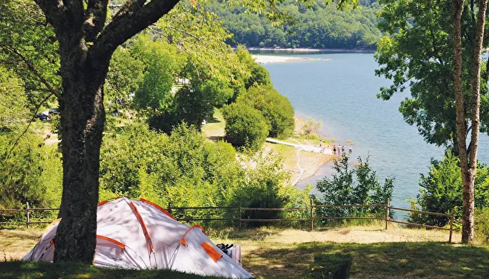 Camping les Fées du Lac.