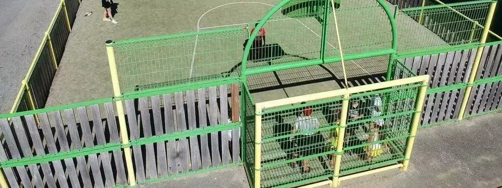 Děti teenageři Camping Les Forges