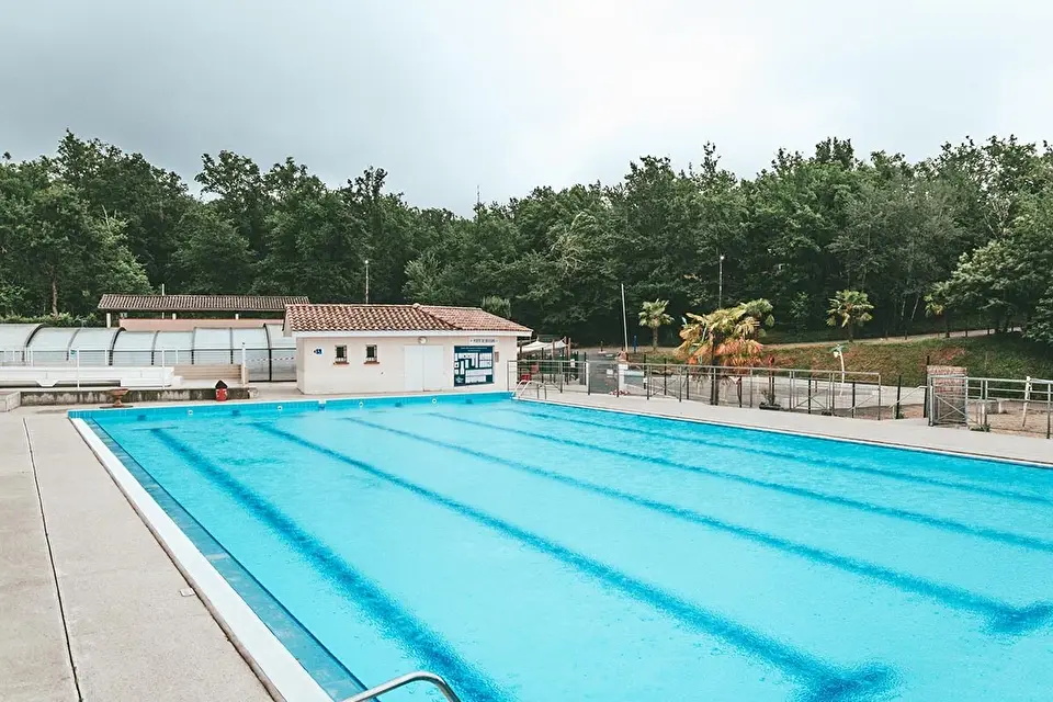 Camping Les Hameaux Des Lacs