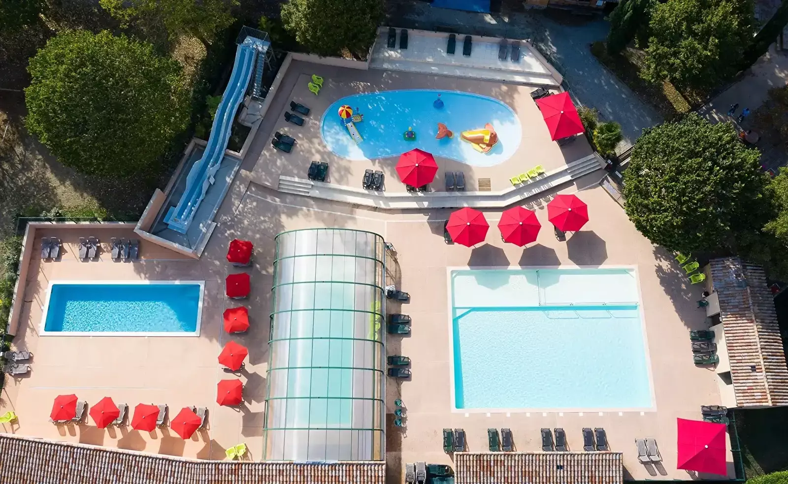 Piscina Camping Les Jardins de Privas - Sandaya