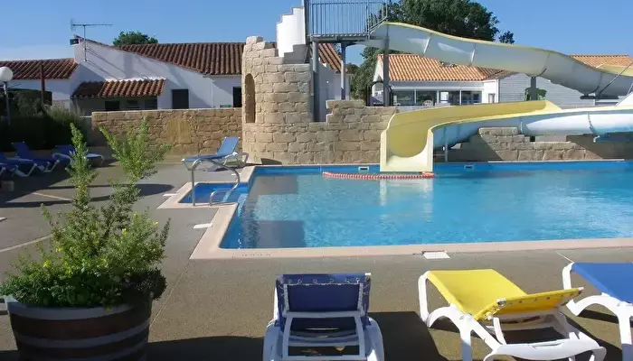 Camping Les Jonquilles.