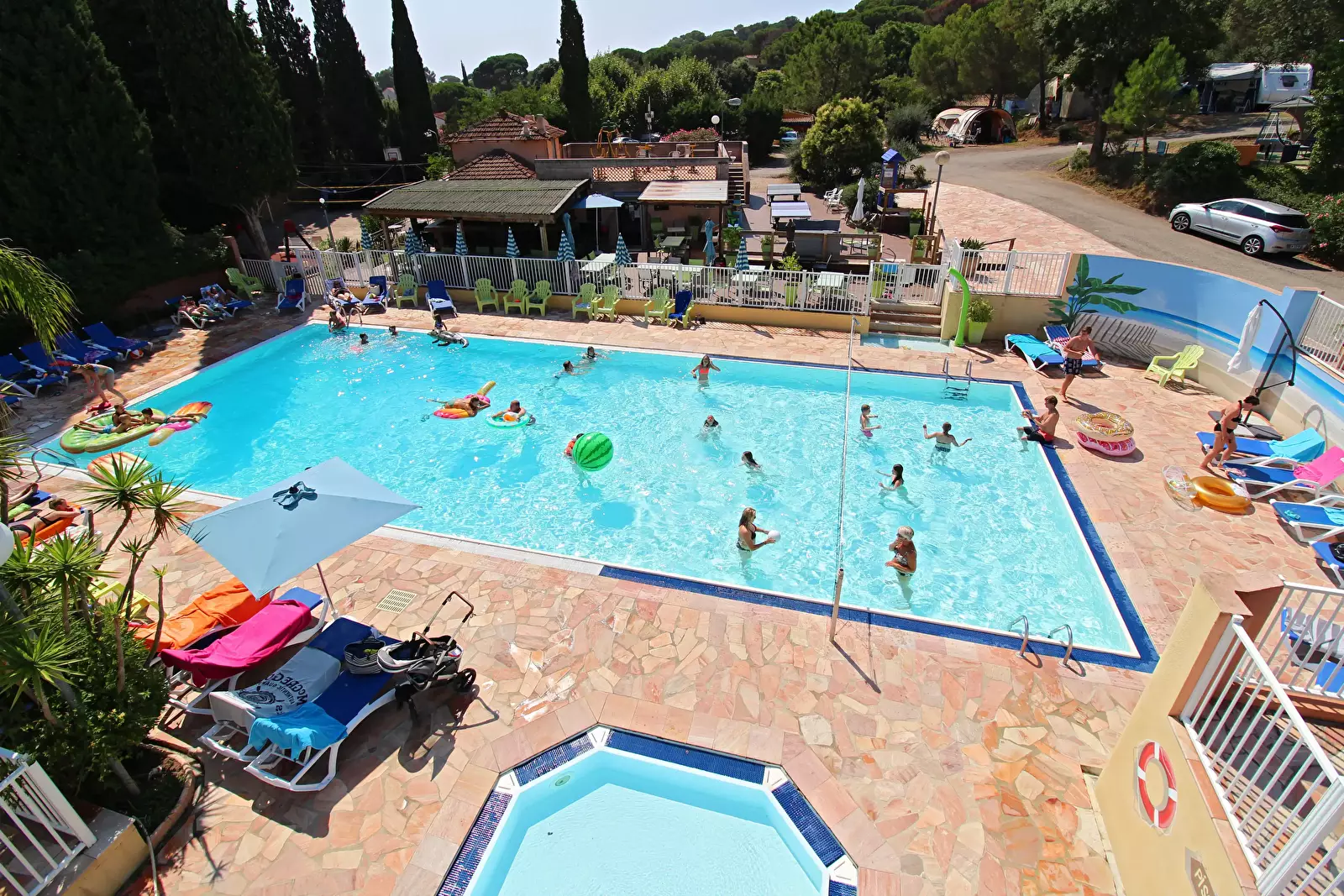 Piscina Camping Les Lauriers Roses