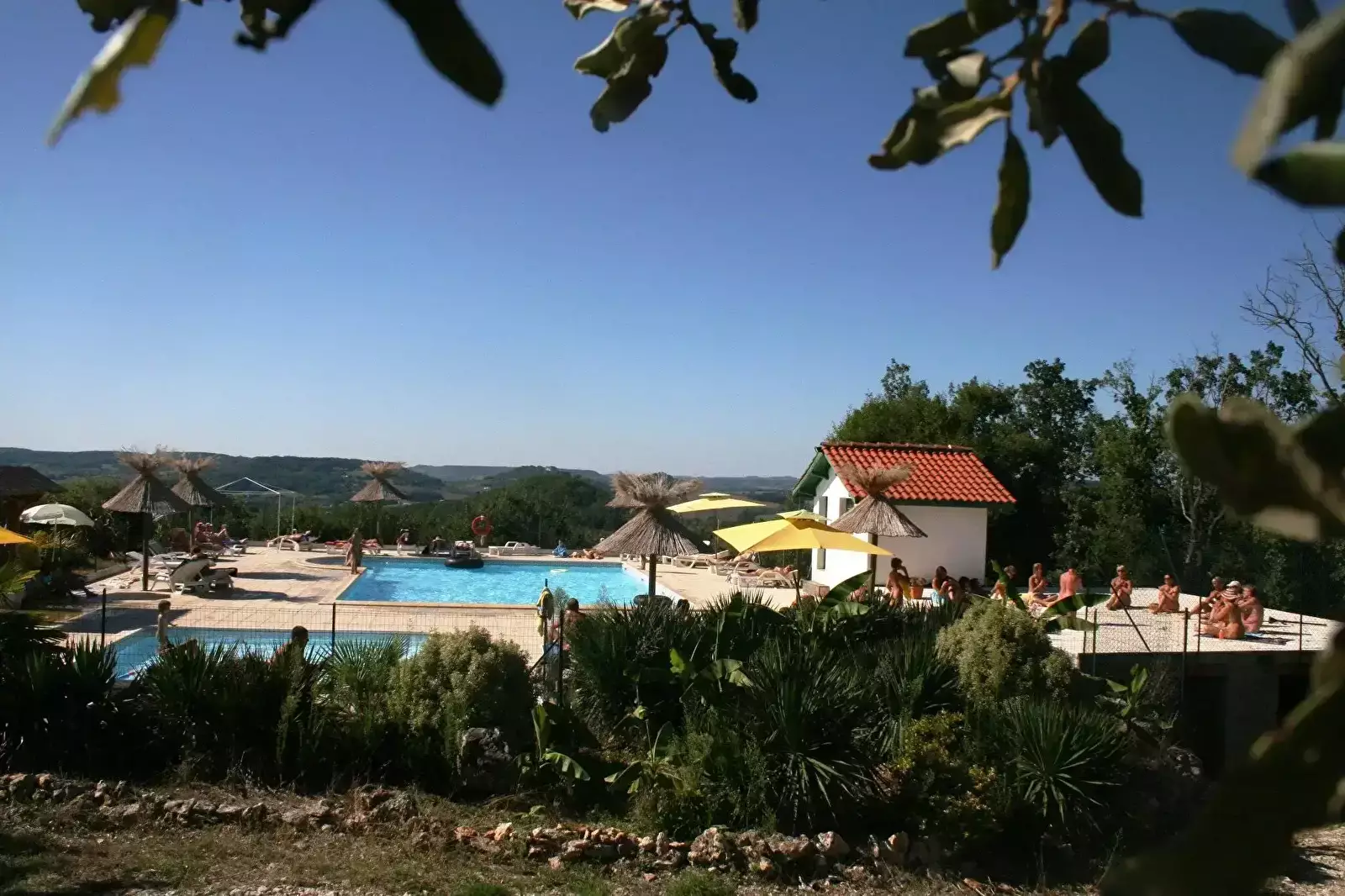 Piscina Camping Les Manoques