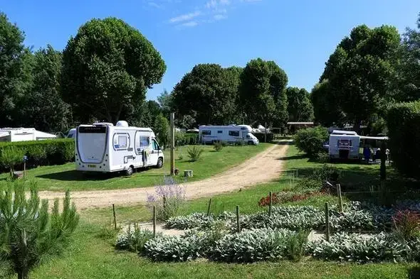 Camping Les Nobis D'anjou.