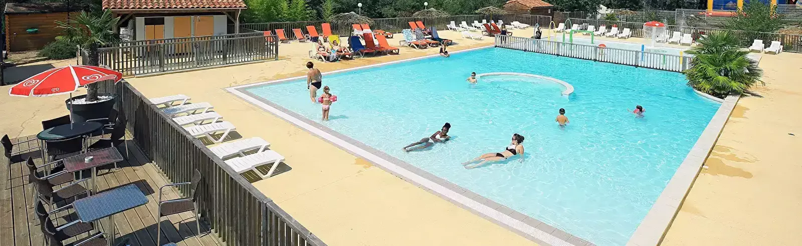 Svømmepøl Camping Les Reflets du Quercy