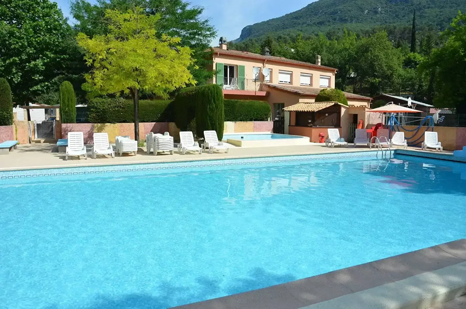 Zwembad Camping Les Rives du Loup