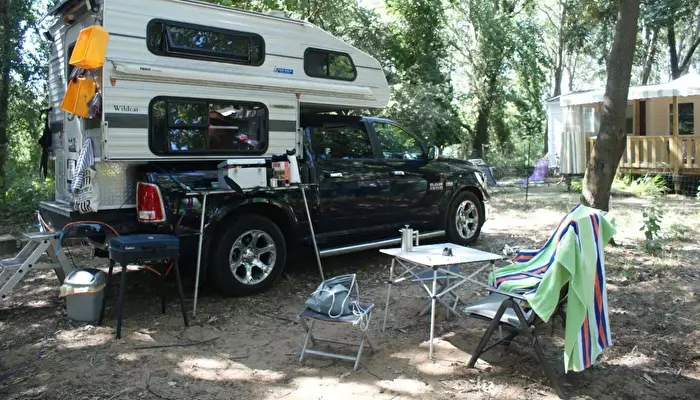 Camping Les Rochelets