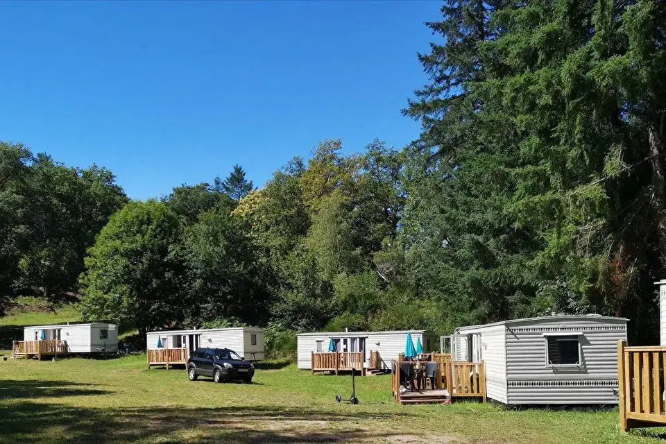 Camping Les Roussilles