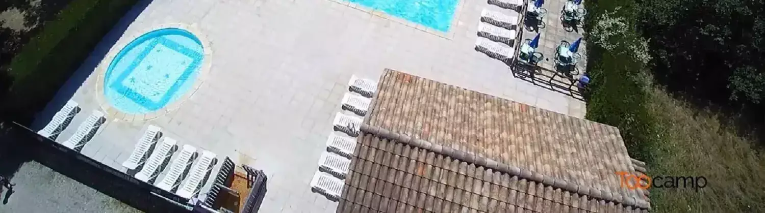 Piscina Camping Les Truffières