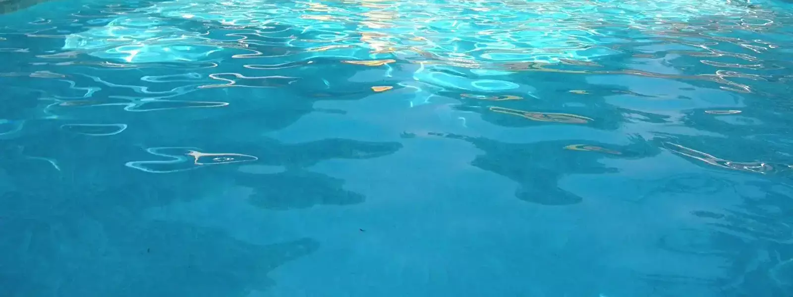 Piscina Camping Les Truffieres