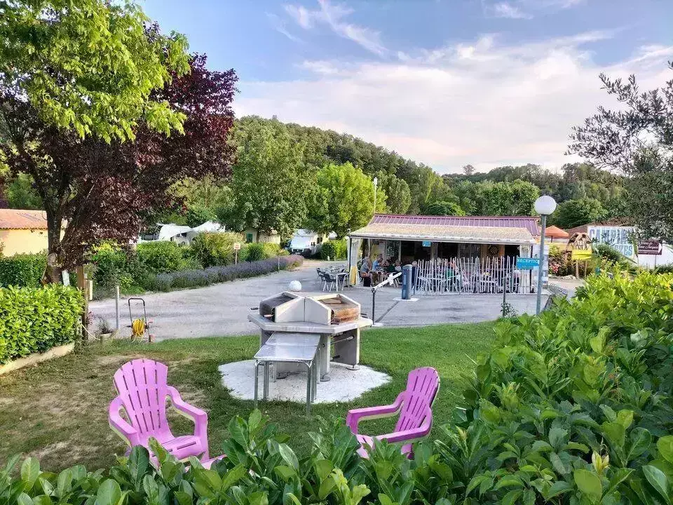 Barbecue Camping Les Ulezes