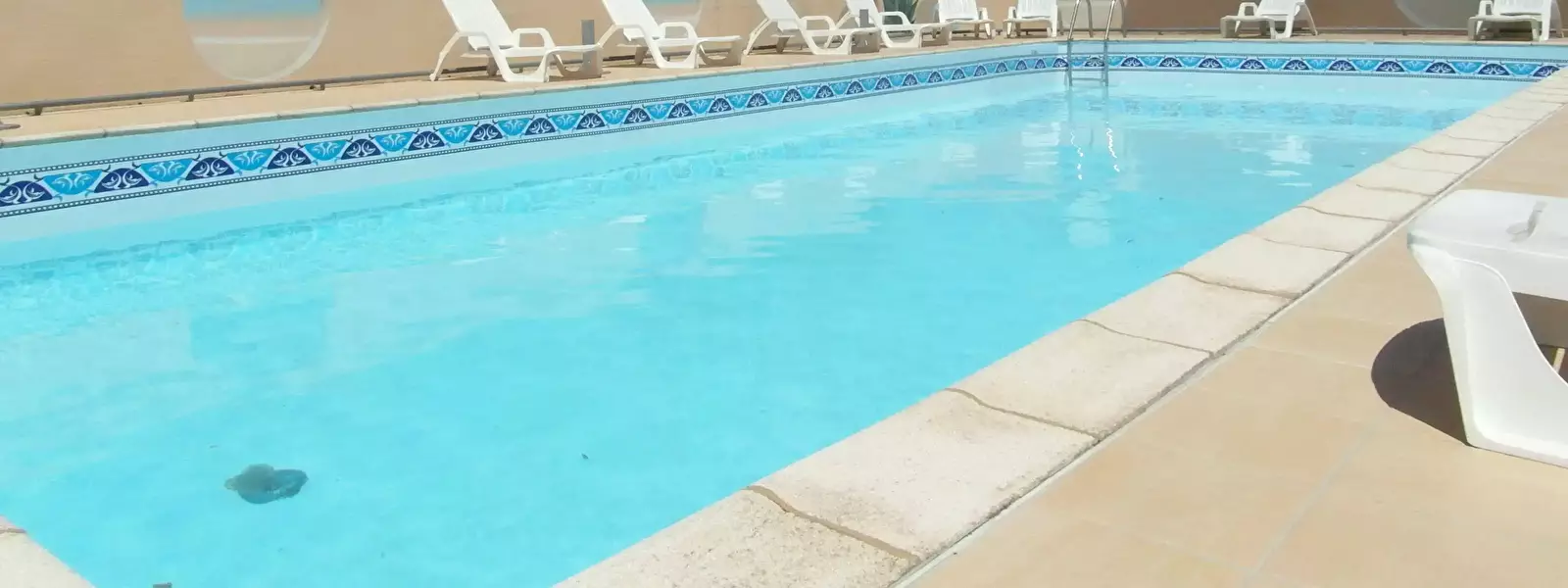 Piscina Camping Les Ulezes