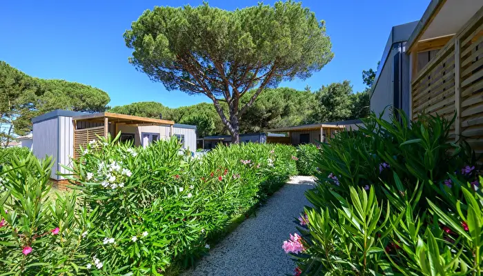 Camping Les Varennes.